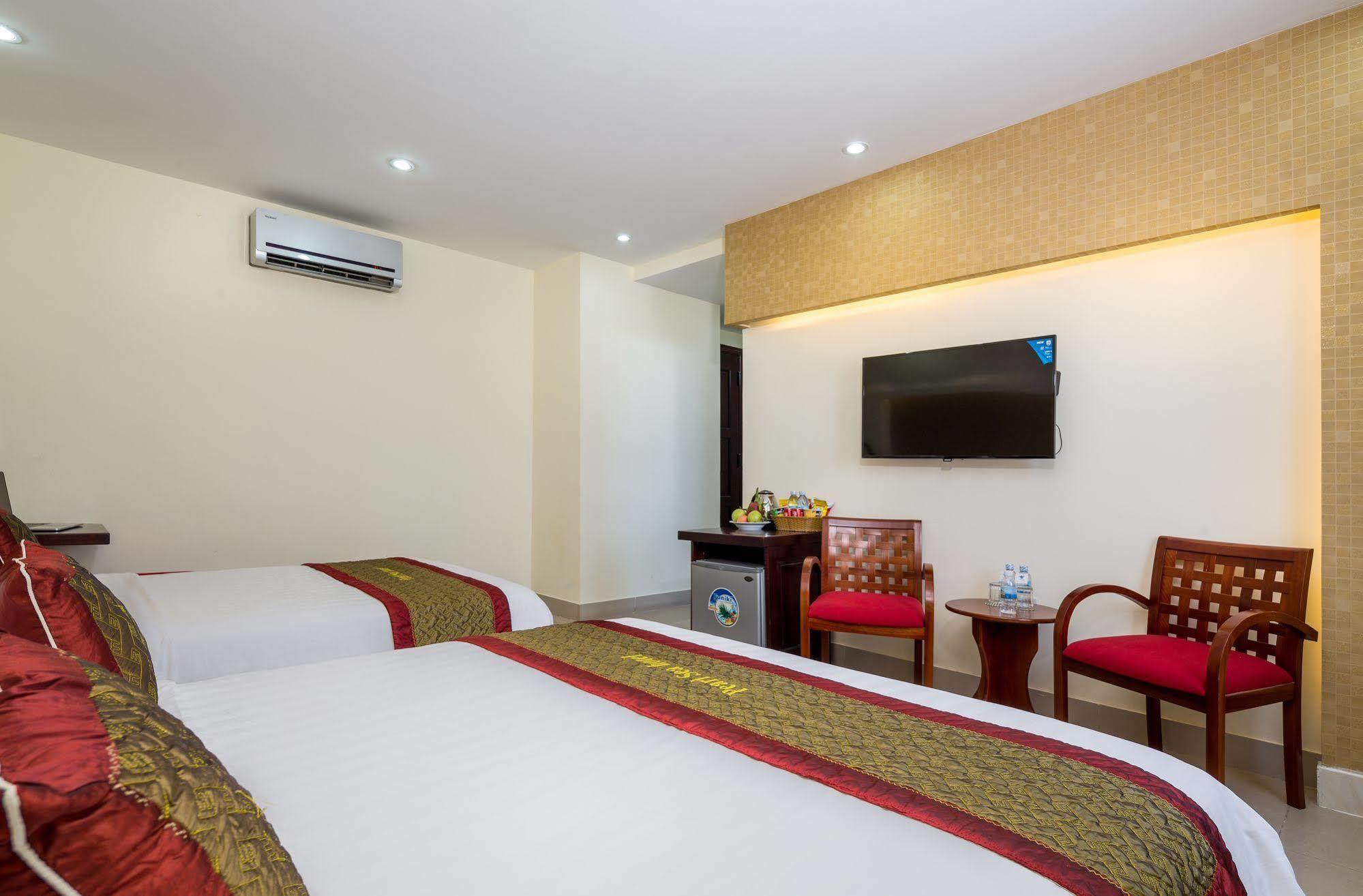 Pearl Sea Hotel Da Nang Esterno foto